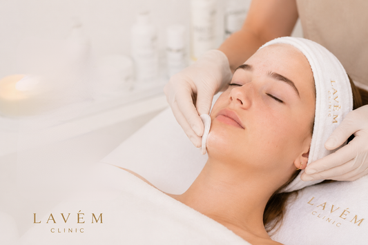 Tiener clear skin facial